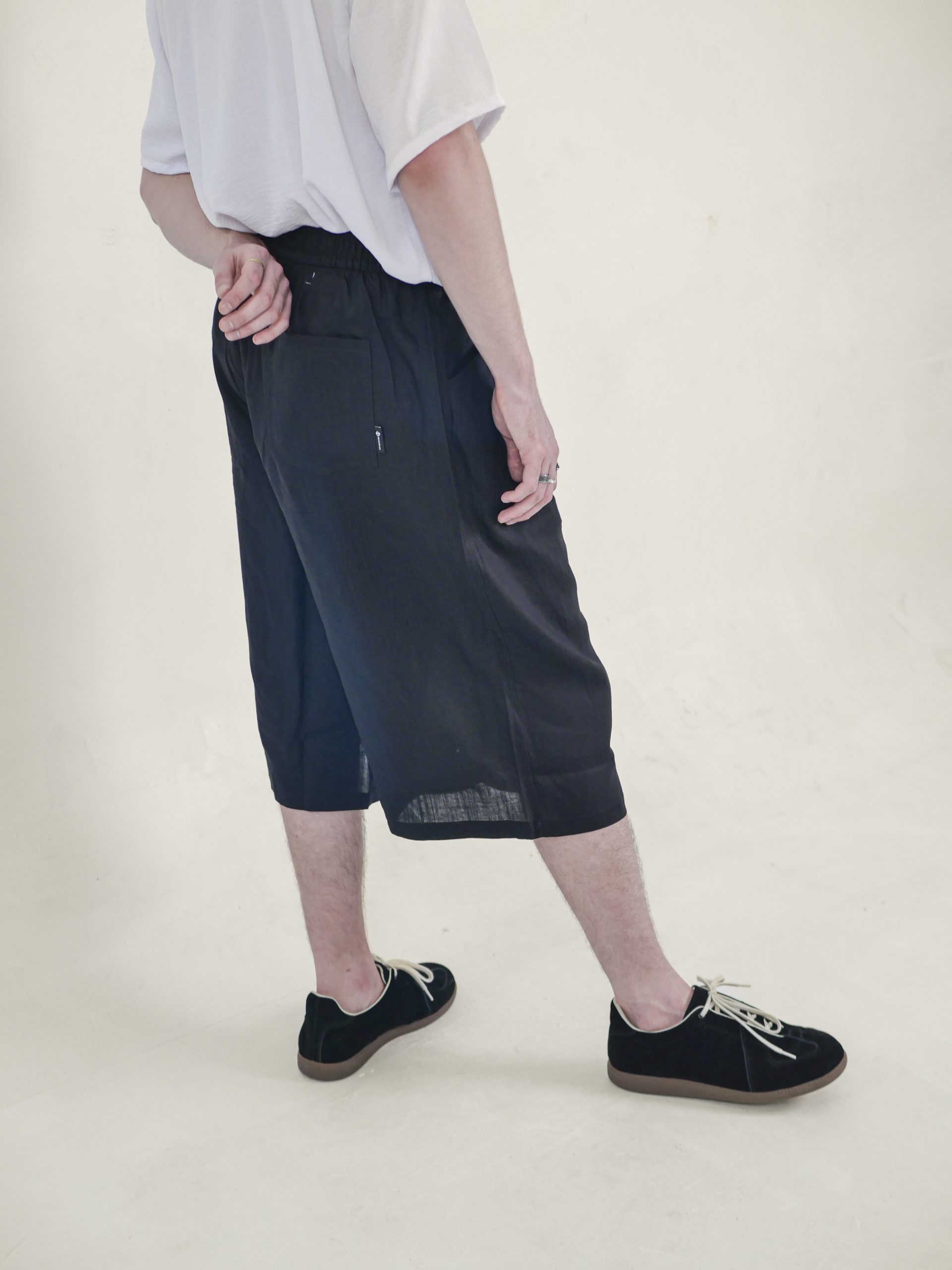 Airflow Lyocell Linen Shorts - Image 3